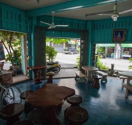Jj. Home Phetchaburi Rum bild